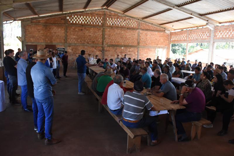 Três associações recebem recursos do programa Dinheiro Direto na Comunidade